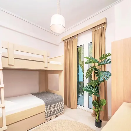 Adani 2* Tsoukaládhes