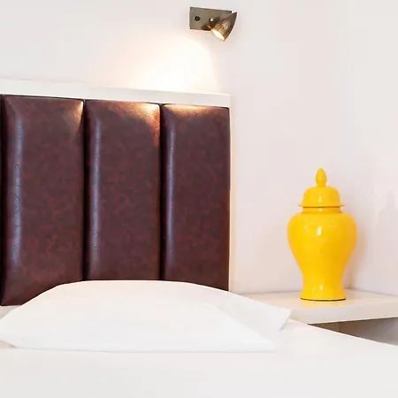 Adani 2* Tsoukaládhes