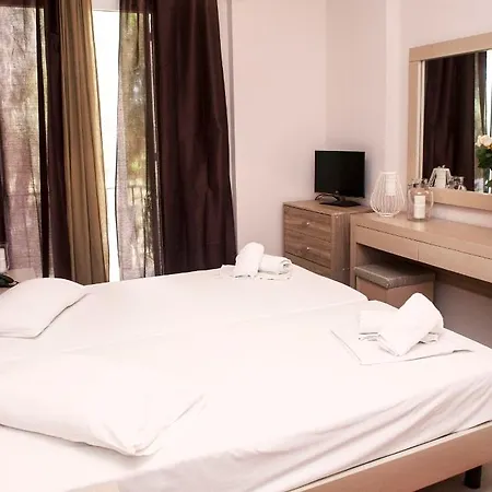Hotel Adani Tsoukaládhes